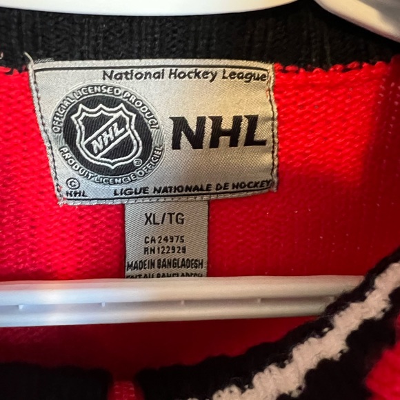 Official NHL Ottawa Senators Long Sleeve Knit Sweater Size Xl - Picture 3 of 3